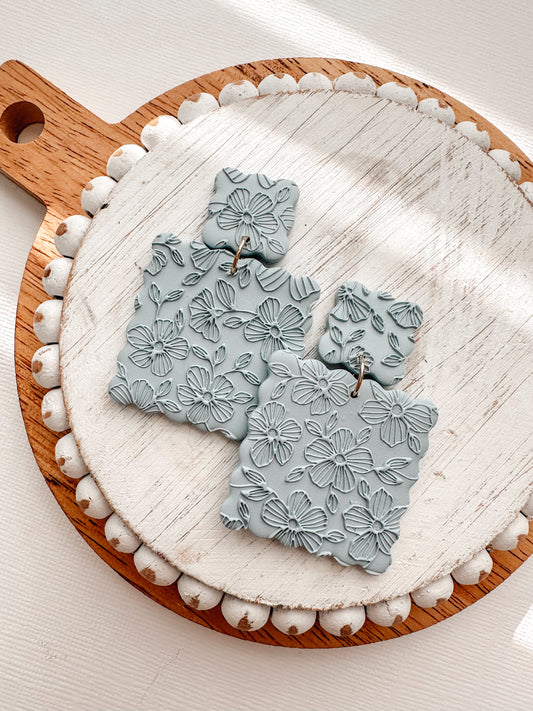scalloped dangles // the Hattie