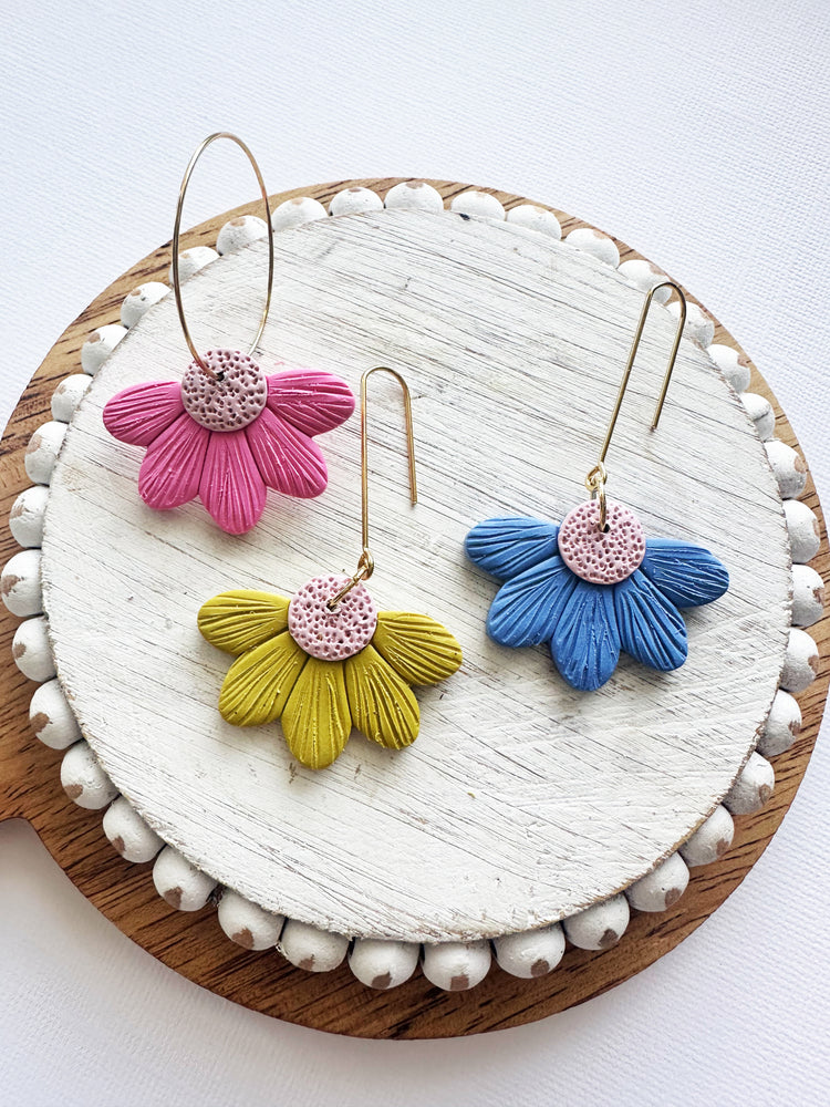 daisy dangles