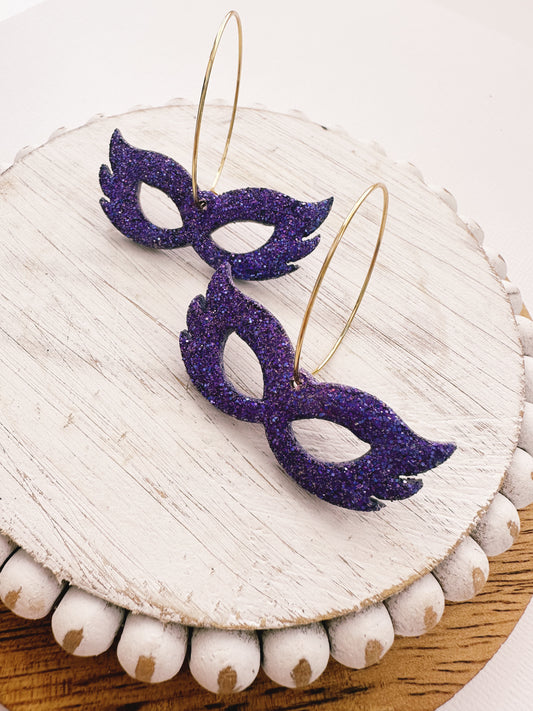 Mardi Gras // glittered masks