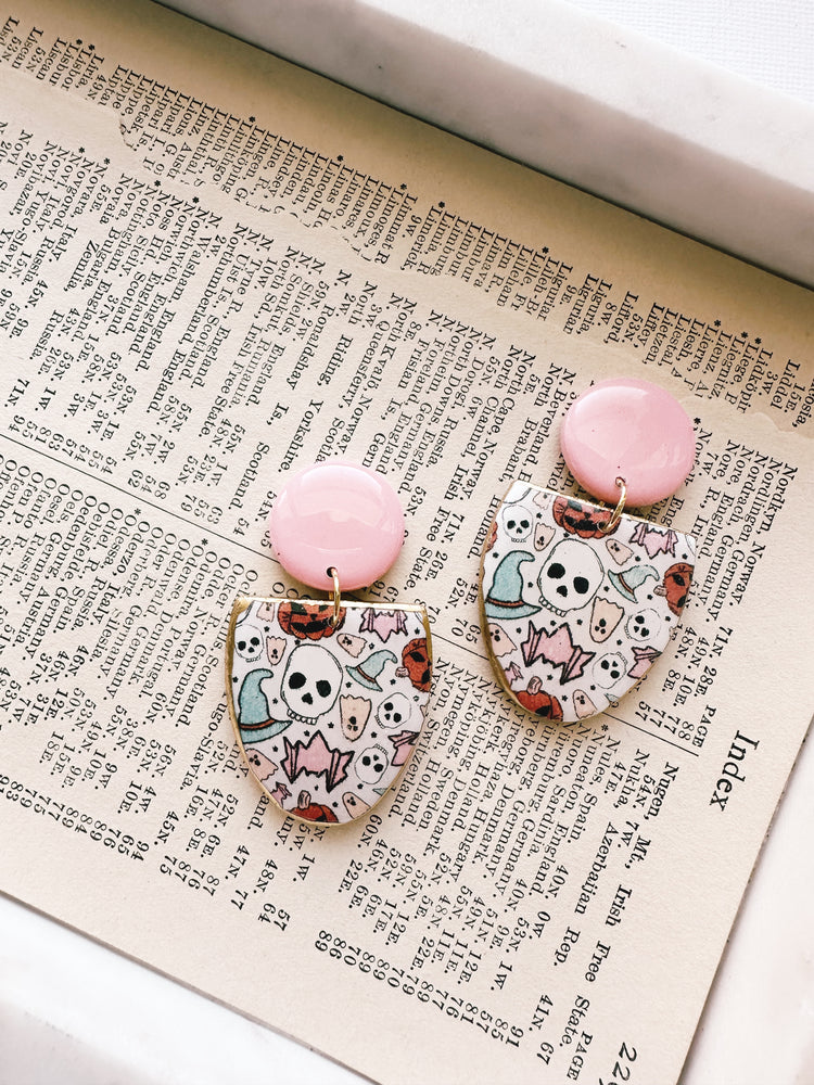 Falloween dangles // the Carlie