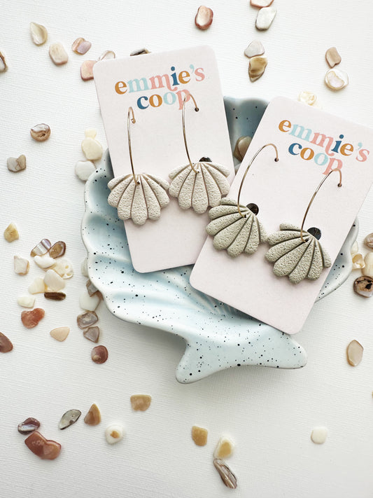 light cream/tan shell // hoops